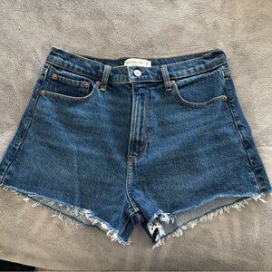 Abercrombie & Fitch High Rise Mom Short